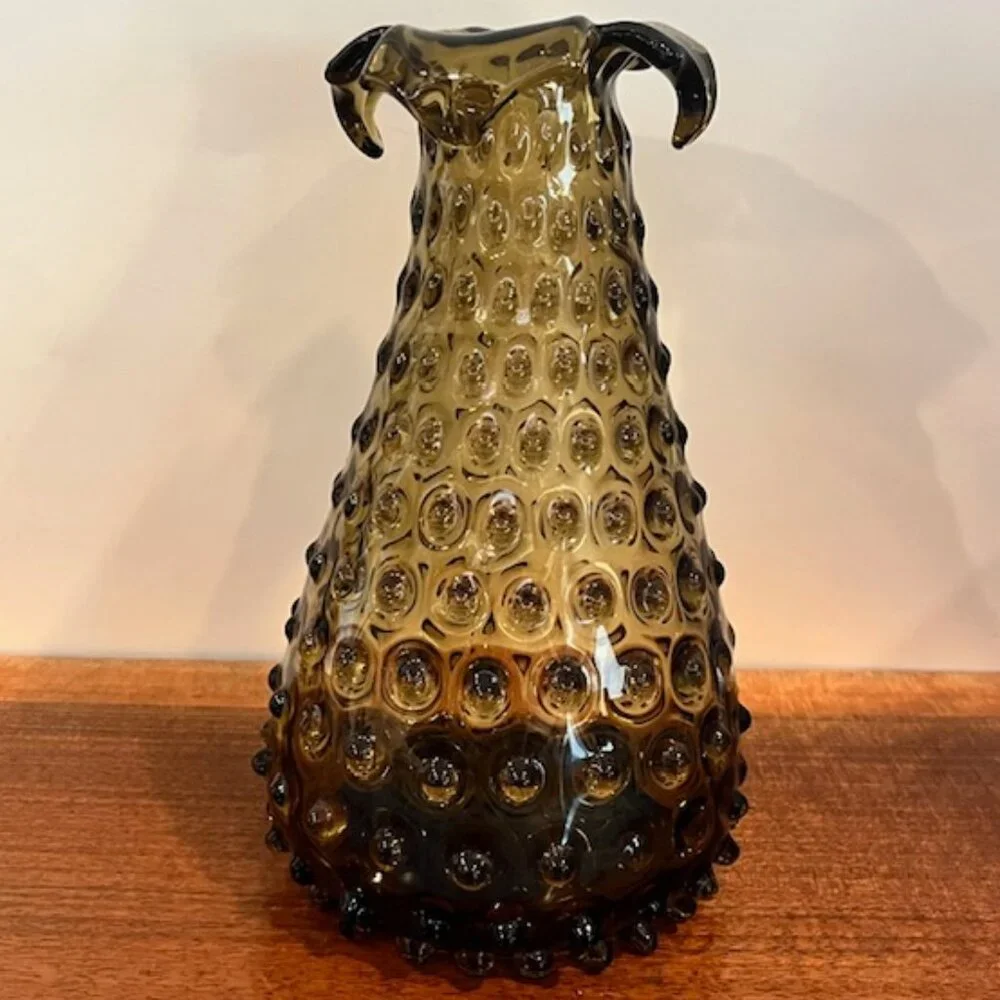 Empoli Smoke Glass Hobnail Split Folded Ruffle Vase 9